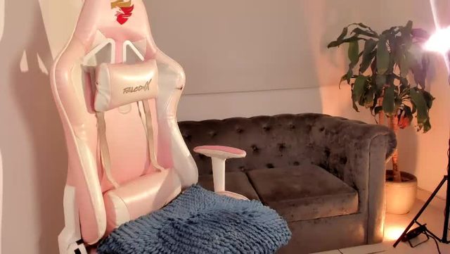 _evaa's cam session — Chaturbate, 2026-06-08 06:03