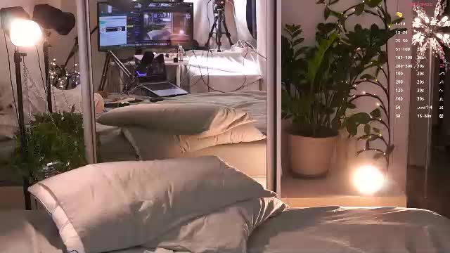 ffoxyflame Chaturbate porn show · 38 min