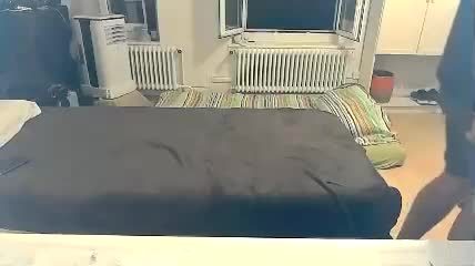 foreverfreedom's cam broadcast 2026-09-29 21:07 · Chaturbate