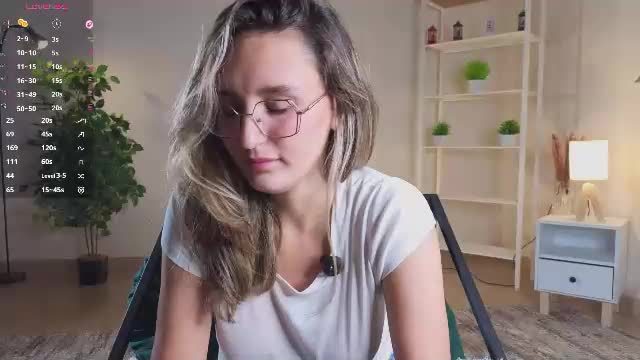 fumikoramez live webcam show (Female) 2026-08-28 06:18