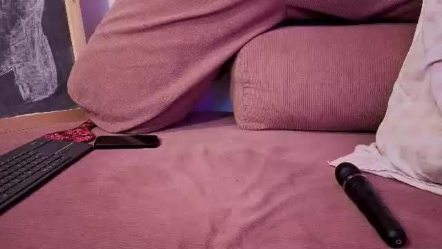 _gaia33_ cam session via Chaturbate 2026-06-21 08:15