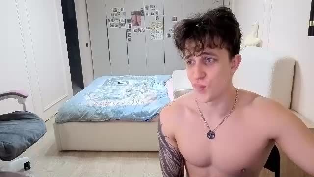 ggoppolsme · cam video 43 min on Chaturbate