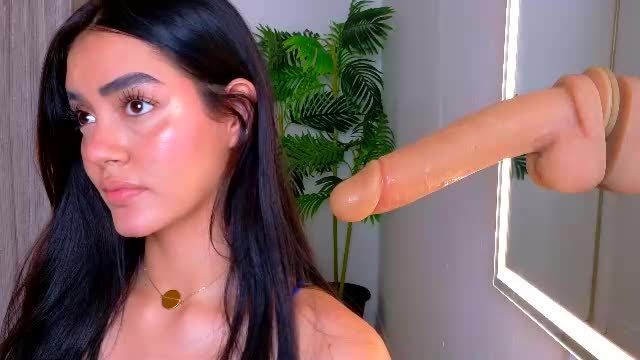 gigi_wilden | 39 min cam broadcast | Chaturbate
