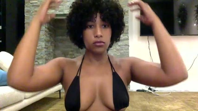 gyalxoxo livestream recording (8 min) Chaturbate