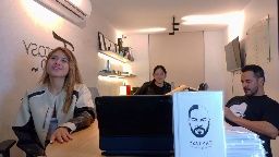 hader2025: 21 min live webcam show on Chaturbate
