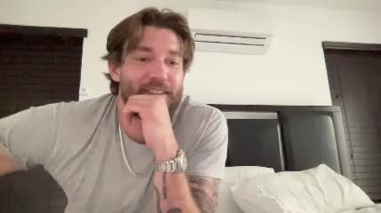 handsomedeck23's cam show (Chaturbate, 2026-08-05 11:42)