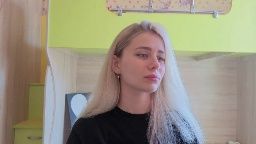 hot_kittie_hot's live webcam show (Chaturbate, 2026-06-19 18:42)