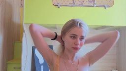 hot_kittie_hot: Female webcam session on Chaturbate