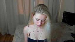 hot_kittie_hot live cam session (19 min) · Female