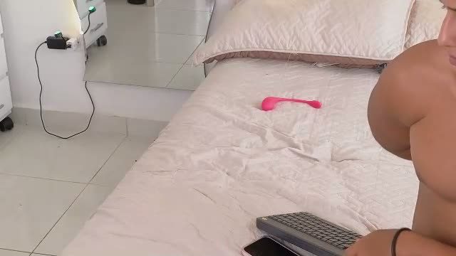 hot69temptation — Chaturbate live cam session (2026-10-13 21:16)