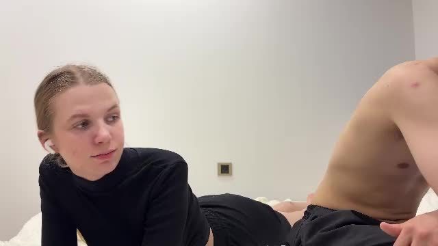 recorded cam show 2026-08-13 20:32 — hotbabycouple_ Chaturbate