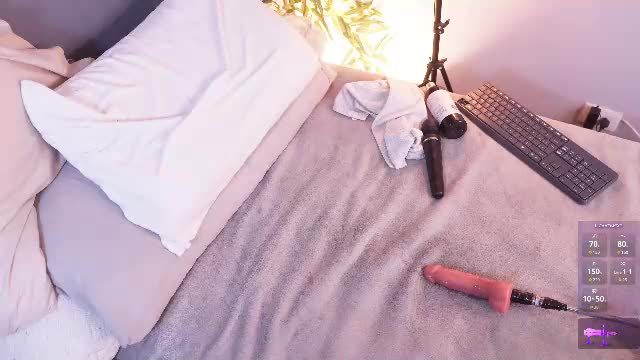 i_am_lucy1's live show archive · Chaturbate