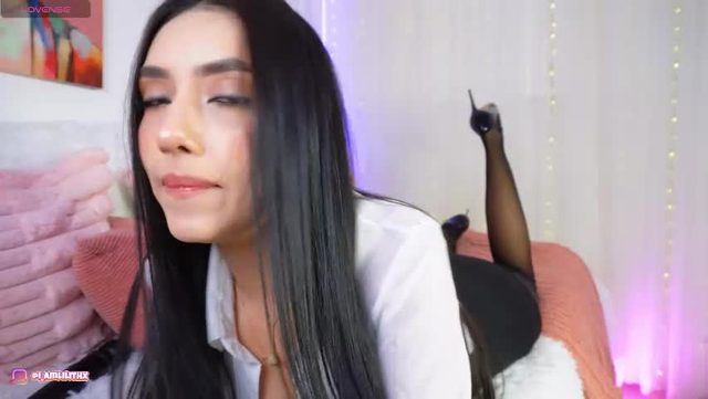 i_amlilithx Female cam clip 2026-06-04 07:44