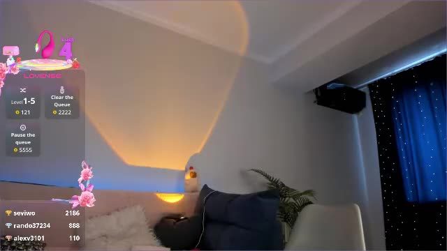 iminako Chaturbate live cam session (2026-09-29 11:18)