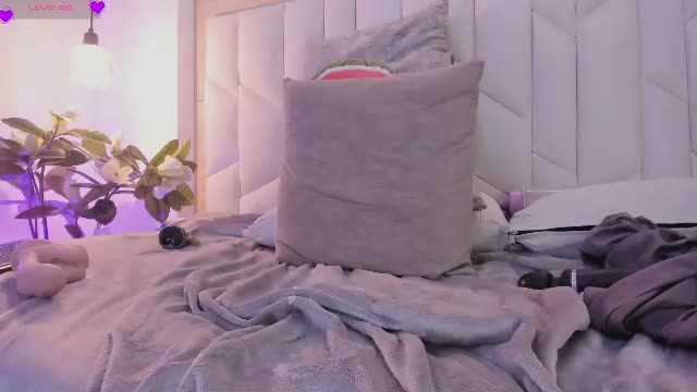 io_chie_ webcam broadcast (5 min) Chaturbate