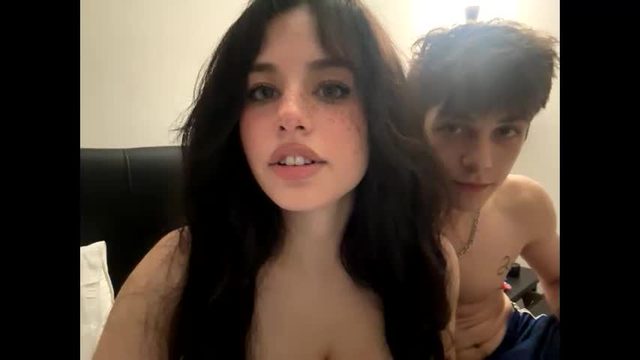 irisbabyyyyyyy's 10 min webcam recording on Chaturbate