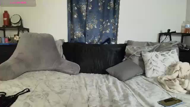 itscocoblaze on Chaturbate — recorded cam show from 2026-10-12 04:33