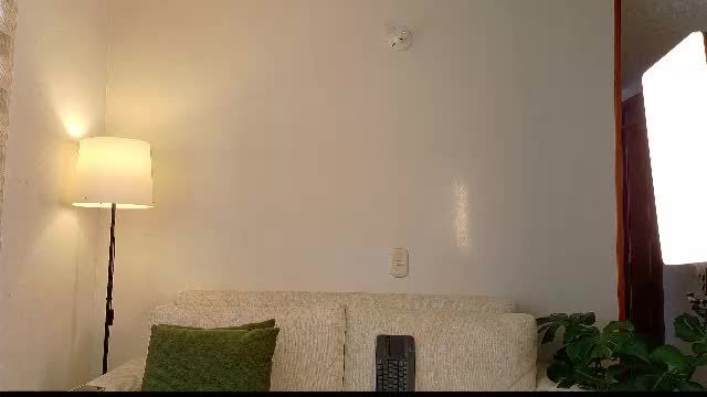 ivonnybonita_: webcam stream, Chaturbate, 2026-07-14 20:10