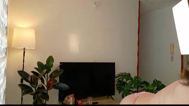 ivonnybonita_: cam stream (2026-09-02 21:48)