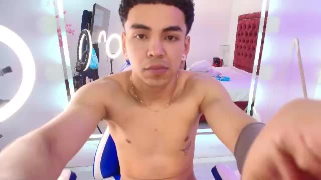 cam stream — jaden_and_sofia (Chaturbate, 2026-08-12 10:50)
