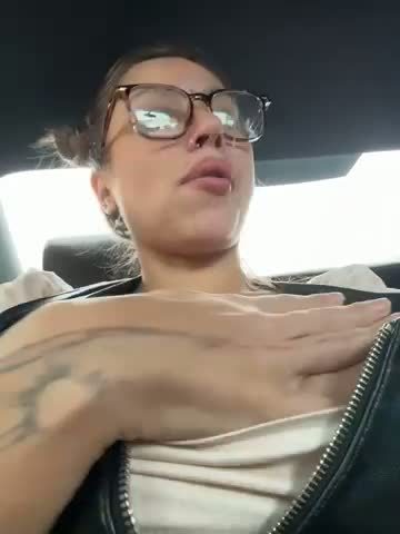 Jucie_Boom — Stripchat webcam clip, 2026-10-10 08:03