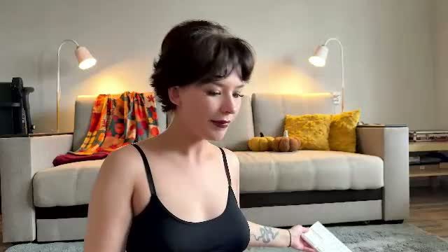 k1tty_cute: live show, Chaturbate, 2026-10-13 09:12
