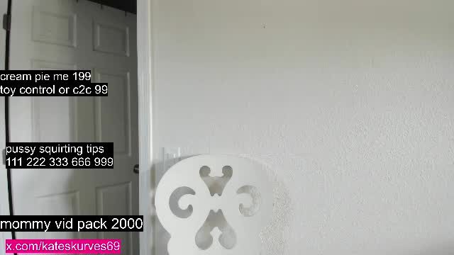 kateskurves's cam show — recorded 2026-07-08 15:36