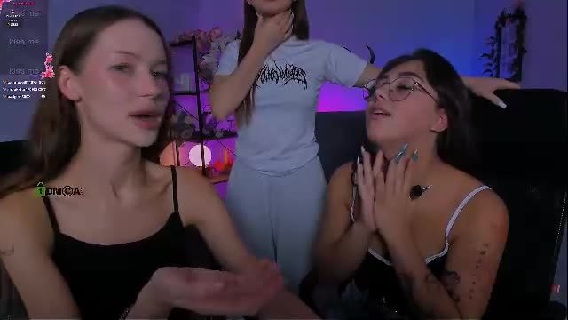 khloebeauty live on Chaturbate — online cam show 2026-10-01 12:37