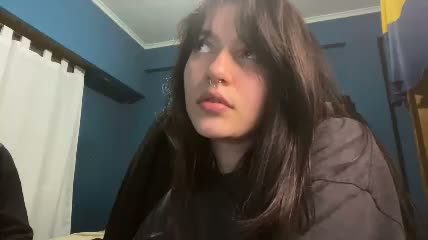 kikilove15 live on Chaturbate — full cam show 2026-08-31 05:32