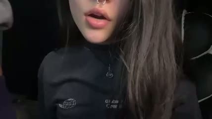 kikilove15's 47 min porn video on Chaturbate