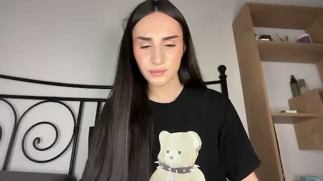 kim_oberlin Chaturbate cam video archive · Trans