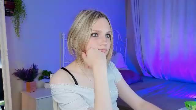 lexa_demi · Chaturbate live cam video · 2026-08-10 10:04