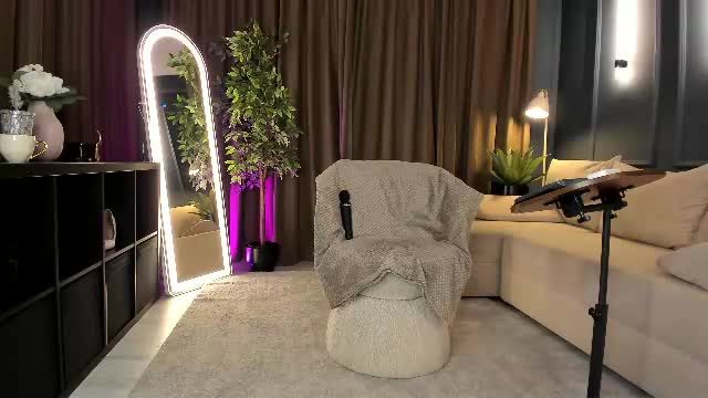 lexysinner: 39 min webcam clip on Chaturbate