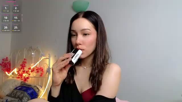 liaglamour's cam video · Female
