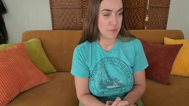 lilithoftrees — webcam broadcast from Chaturbate 2026-06-04 21:45