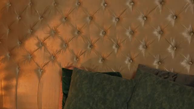 lilou_albrecht from Chaturbate — livestream recording 2026-08-25 15:18