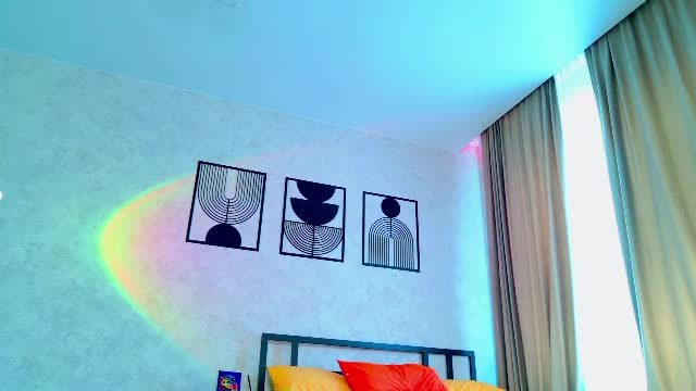 lilylumina_ cam show captured 2026-06-22 03:22