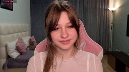 lilymoore69's Chaturbate live recording — 2026-06-27 20:00
