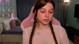 lilymoore69 Female livestream recording 2026-07-23 04:00