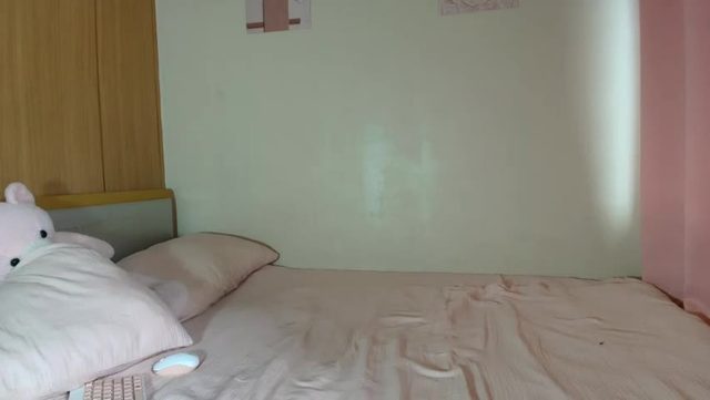 cam show replay — littletsmaya on Chaturbate, 2026-07-12 10:52