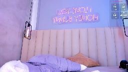 lollygate's webcam recording · Female