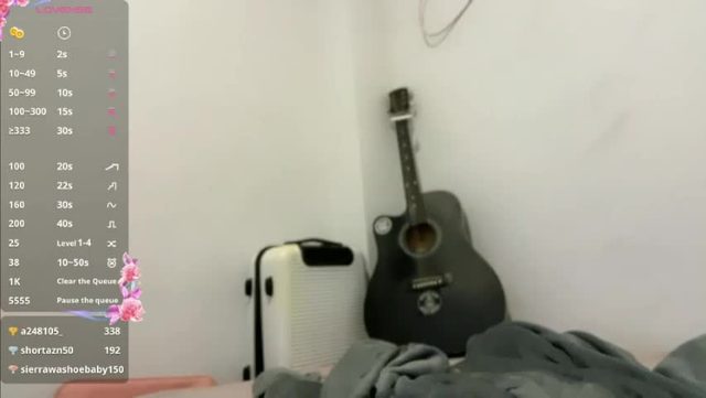 lovely_leah23 Chaturbate webcam session archive · Female