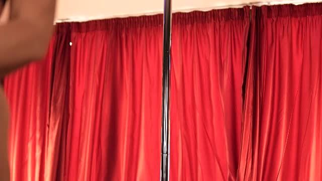 luxennoir's cam show · Female 2026-08-24 13:13