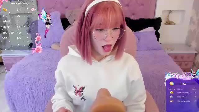 maavca — Chaturbate webcam show (2026-10-13 16:27)