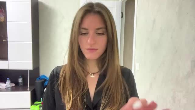 macyeichman webcam show (10 min) 2026-08-27 20:04