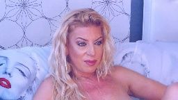 marimais Chaturbate webcam recording · Female