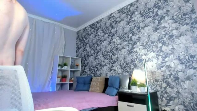 may_want's 18 min porn rip on Chaturbate