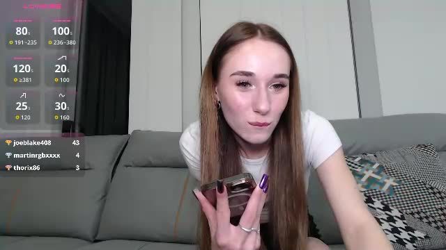 melani704499's live cam show · Female 2026-06-17 12:12