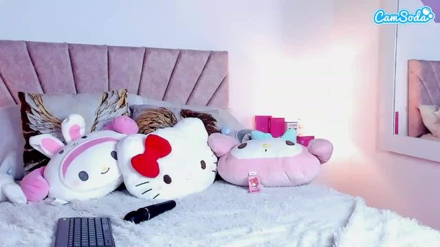 melanie-hillz — the live cam video from Camsoda, 2026-09-18 03:37