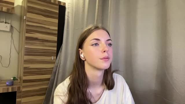 mia_sincere | xxx show | 2026-07-26 13:26